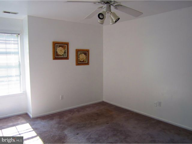 296 TAVISTOCK, Cherry Hill, NJ 08034