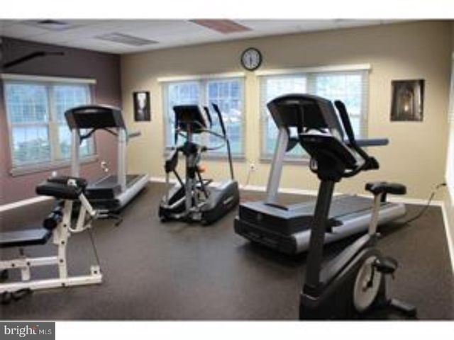 296 TAVISTOCK, Cherry Hill, NJ 08034