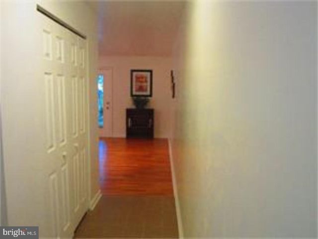 296 TAVISTOCK, Cherry Hill, NJ 08034