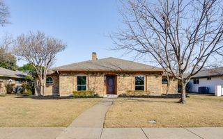 19 Park Place, Richardson, TX 75081