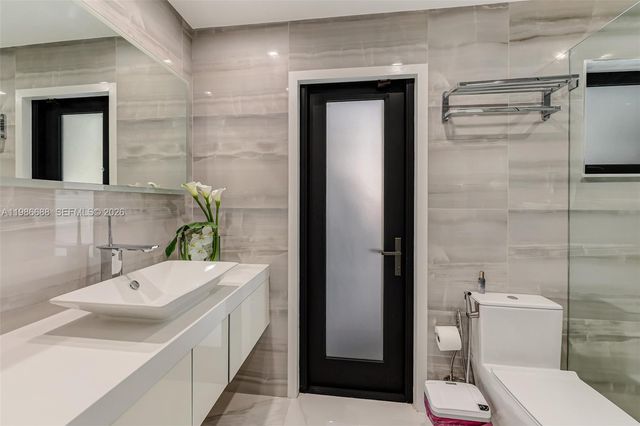 13801 SW 34th St, Miami, FL 33175