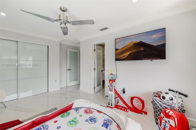 13801 SW 34th St, Miami, FL 33175