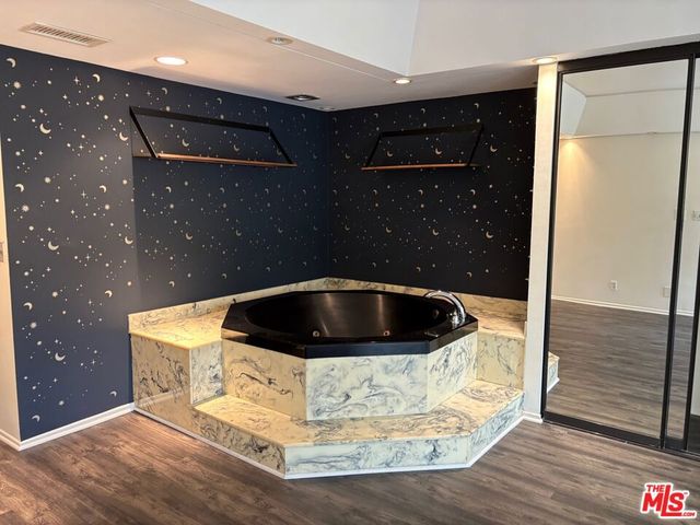 801 OCEAN Avenue 205, Santa Monica, CA 90403