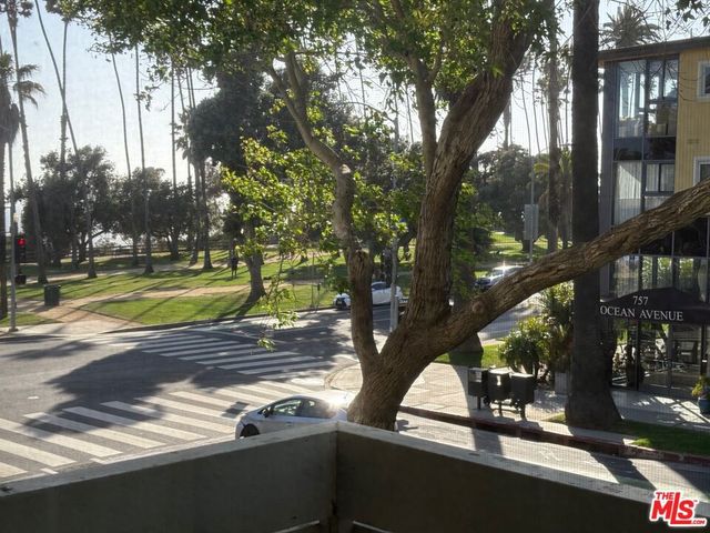 801 OCEAN Avenue 205, Santa Monica, CA 90403