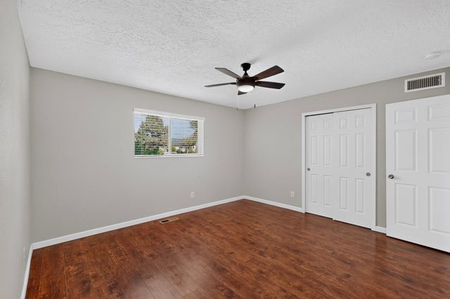 3802 Saint Andrews Drive SE, Rio Rancho, NM 87124