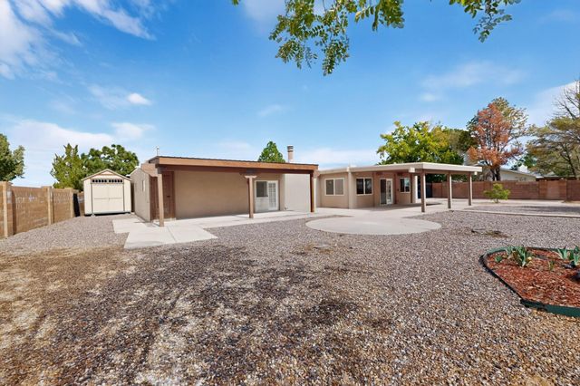 3802 Saint Andrews Drive SE, Rio Rancho, NM 87124