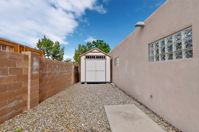 3802 Saint Andrews Drive SE, Rio Rancho, NM 87124