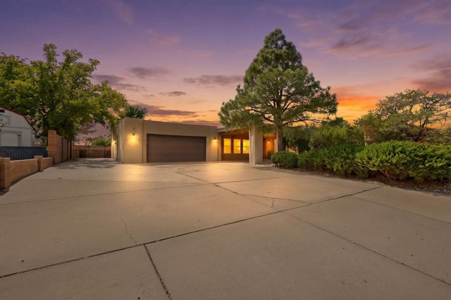 3802 Saint Andrews Drive SE, Rio Rancho, NM 87124