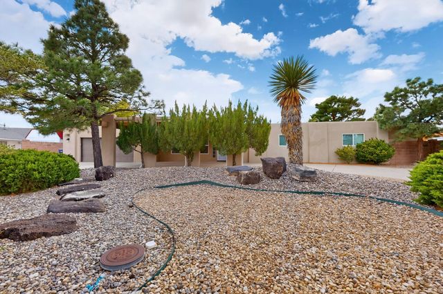 3802 Saint Andrews Drive SE, Rio Rancho, NM 87124