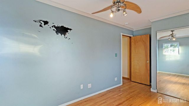 3 Susan Court, Piscataway, NJ 08854