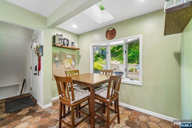 75 Rollinson Street, West Orange, NJ 07052