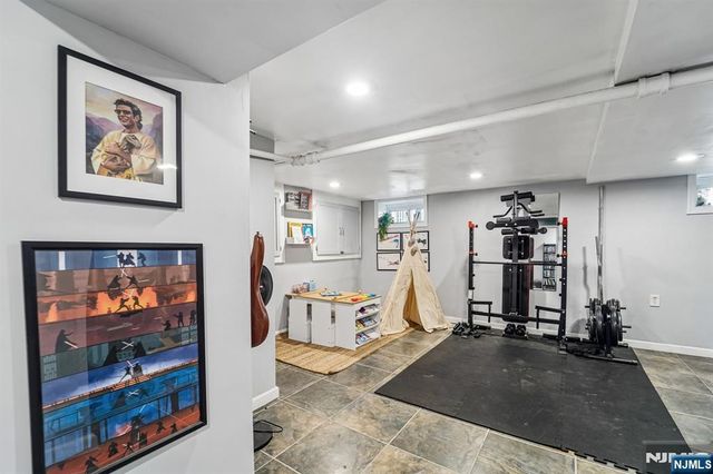 75 Rollinson Street, West Orange, NJ 07052