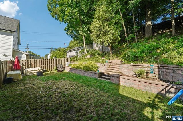 75 Rollinson Street, West Orange, NJ 07052