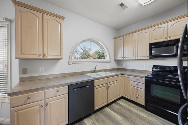 109 Valhalla Place, Georgetown, KY 40324