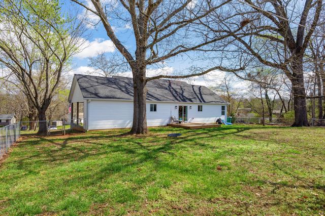 1914 Bay Hill Drive, Hixson, TN 37343