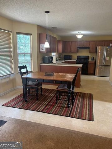 1885 Winding Crossing Trail, Fairburn, GA 30213