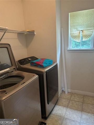 1885 Winding Crossing Trail, Fairburn, GA 30213