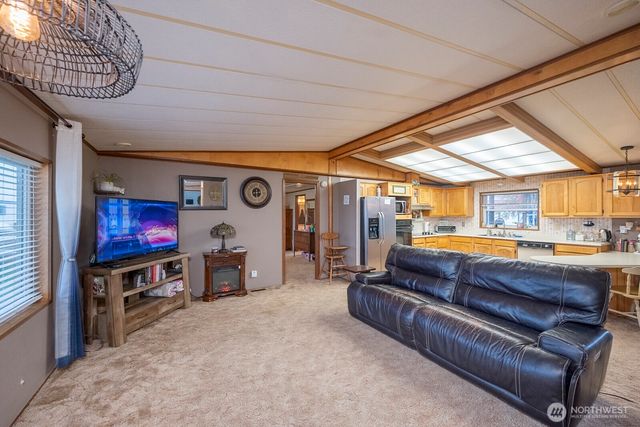 1132 NE C Road, Moses Lake, WA 98837