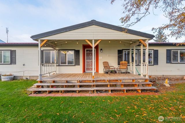 1132 NE C Road, Moses Lake, WA 98837