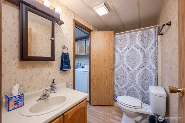 1132 NE C Road, Moses Lake, WA 98837