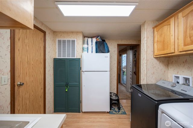 1132 NE C Road, Moses Lake, WA 98837