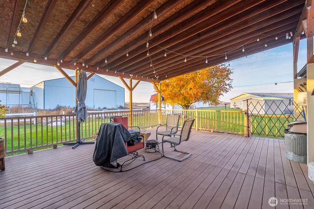 1132 NE C Road, Moses Lake, WA 98837