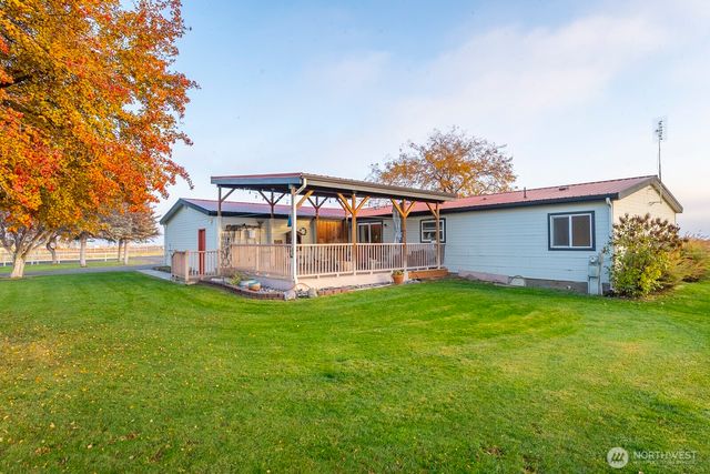 1132 NE C Road, Moses Lake, WA 98837