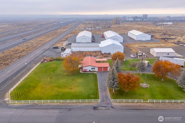 1132 NE C Road, Moses Lake, WA 98837