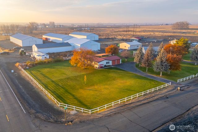 1132 NE C Road, Moses Lake, WA 98837