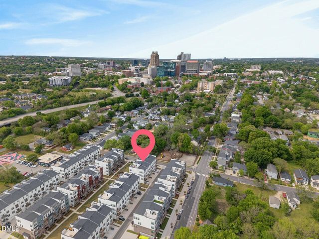 1210 Coach Station Alley 101, Raleigh, NC 27601