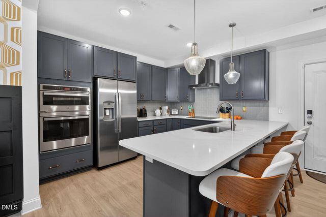 1210 Coach Station Alley 101, Raleigh, NC 27601