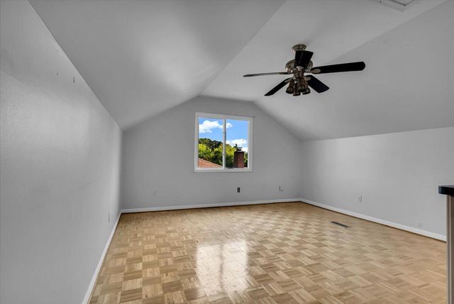 22400 Petersburg Avenue, Eastpointe, MI 48021