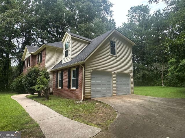 40 Lake Court, Stockbridge, GA 30281