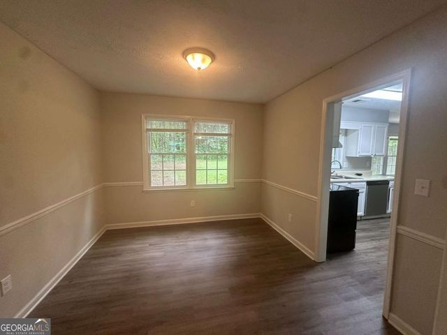 40 Lake Court, Stockbridge, GA 30281