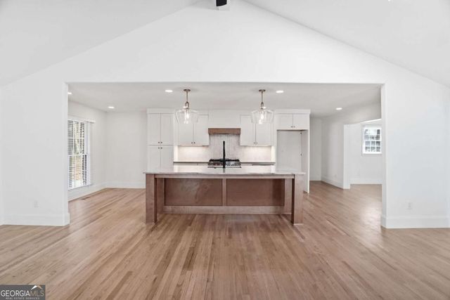 71 Cecil Drive, Marietta, GA 30068