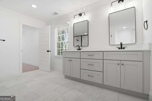 71 Cecil Drive, Marietta, GA 30068