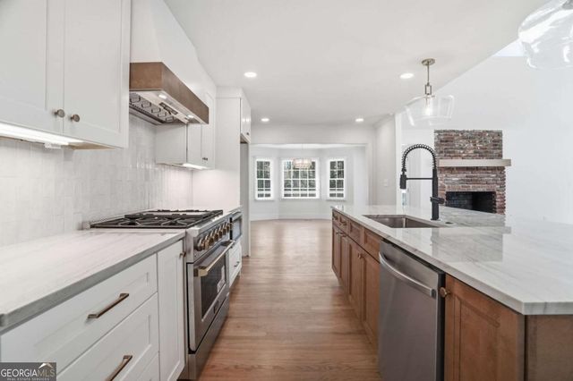 71 Cecil Drive, Marietta, GA 30068