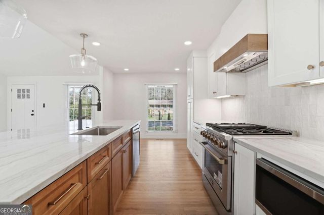 71 Cecil Drive, Marietta, GA 30068