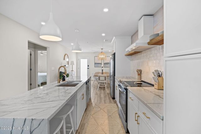 1800 Canal Drive Unit 307, Carolina Beach, NC 28428