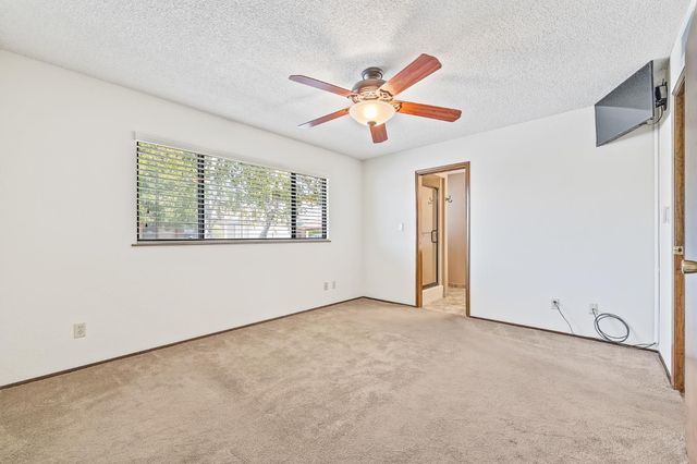 867 E Frederick Avenue, Fresno, CA 93720