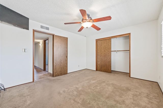 867 E Frederick Avenue, Fresno, CA 93720