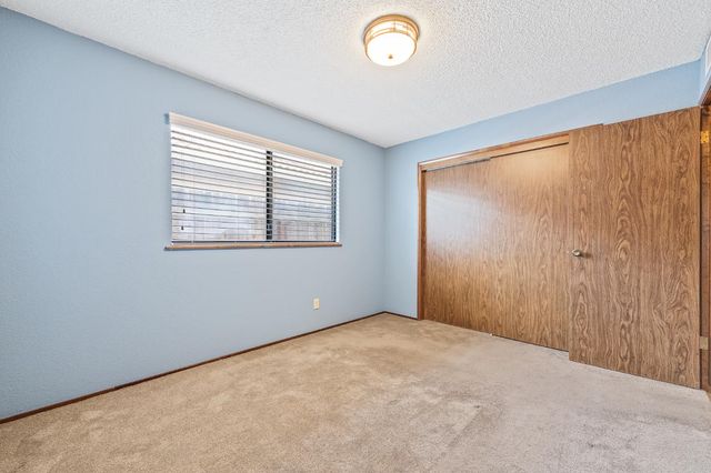 867 E Frederick Avenue, Fresno, CA 93720