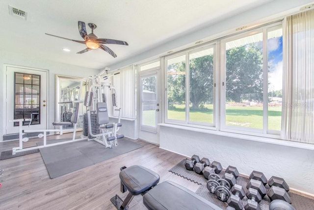 910 LIBERTY LANE, Auburndale, FL 33823