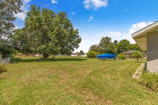 910 LIBERTY LANE, Auburndale, FL 33823