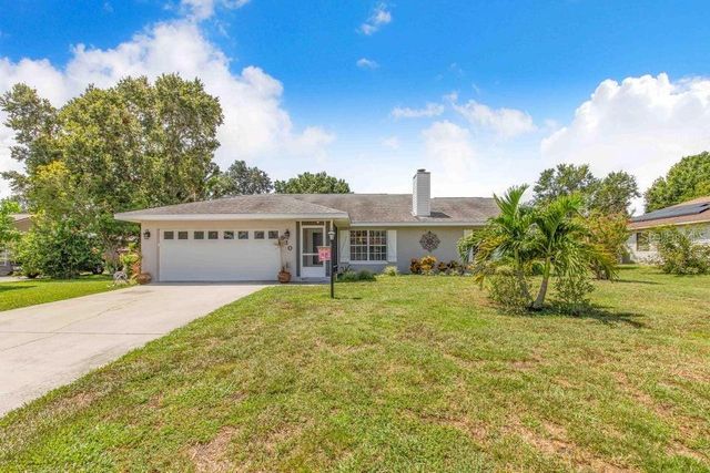 910 LIBERTY LANE, Auburndale, FL 33823