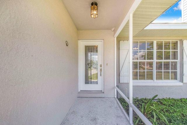 910 LIBERTY LANE, Auburndale, FL 33823