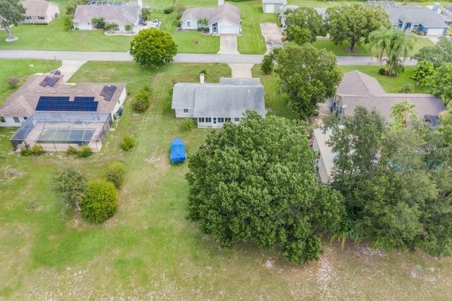 910 LIBERTY LANE, Auburndale, FL 33823