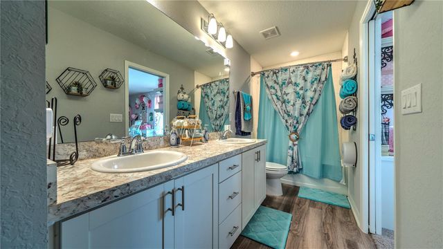 2933 FIELDWOOD CIRCLE, St Cloud, FL 34772