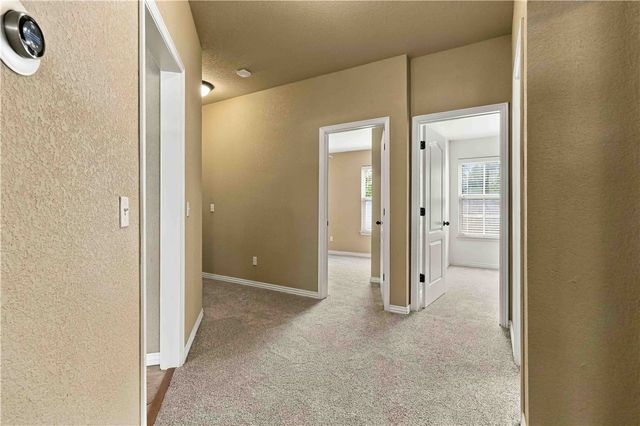2656 N Sierra Avenue, Fayetteville, AR 72703