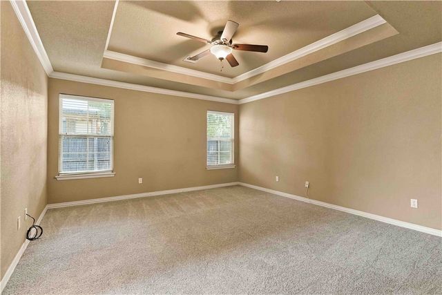2656 N Sierra Avenue, Fayetteville, AR 72703
